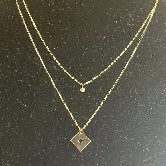Real Simple Style Manhattan Necklace Gold Plated Layer - Picture 1 of 3